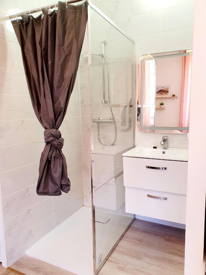 Studio Renove De 20 M2 Pour Deux Personnes Διαμέρισμα Blaye-Les-Mines Εξωτερικό φωτογραφία